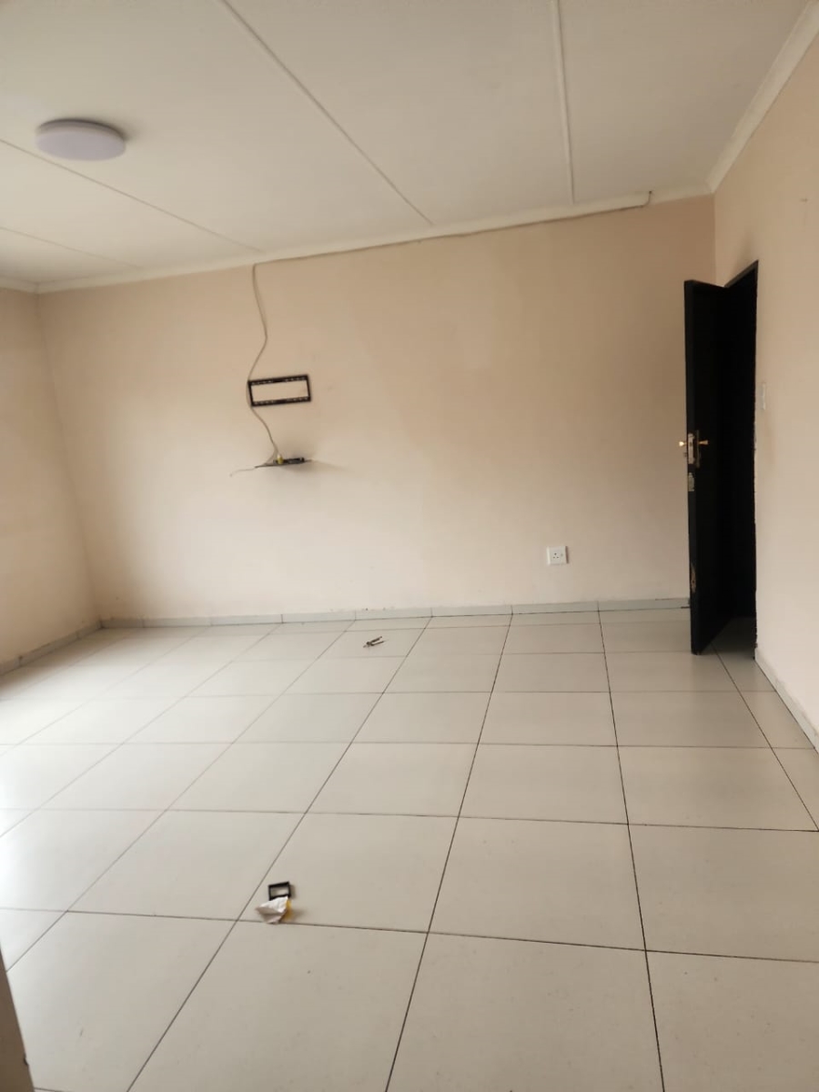 4 Bedroom Property for Sale in Flamwood North West